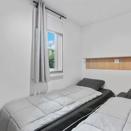 Mobile Le Montourey Forum 80 Feriepark